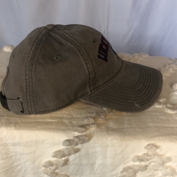 LUCKY BRAND gray cotton adjustable baseball hat. Buckle closure. - Picture 5 of 10